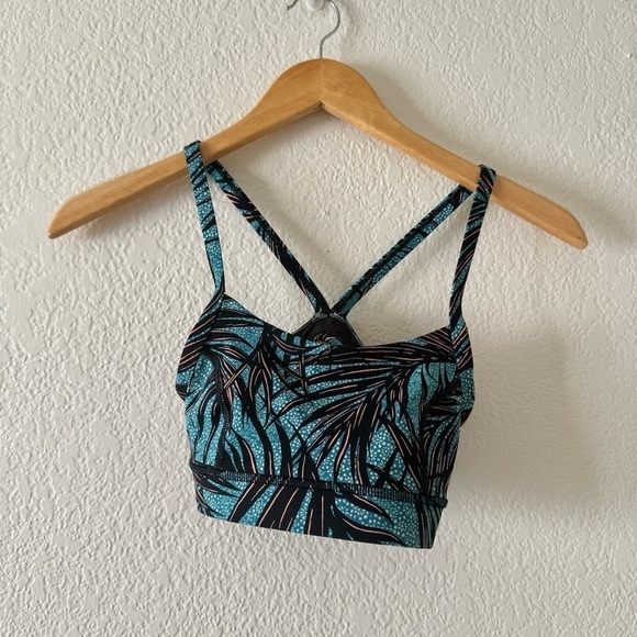 Lululemon Rise and Run Bra
Mini Palm Lace Tofino Teal Multi / Black - Picture 5 of 8